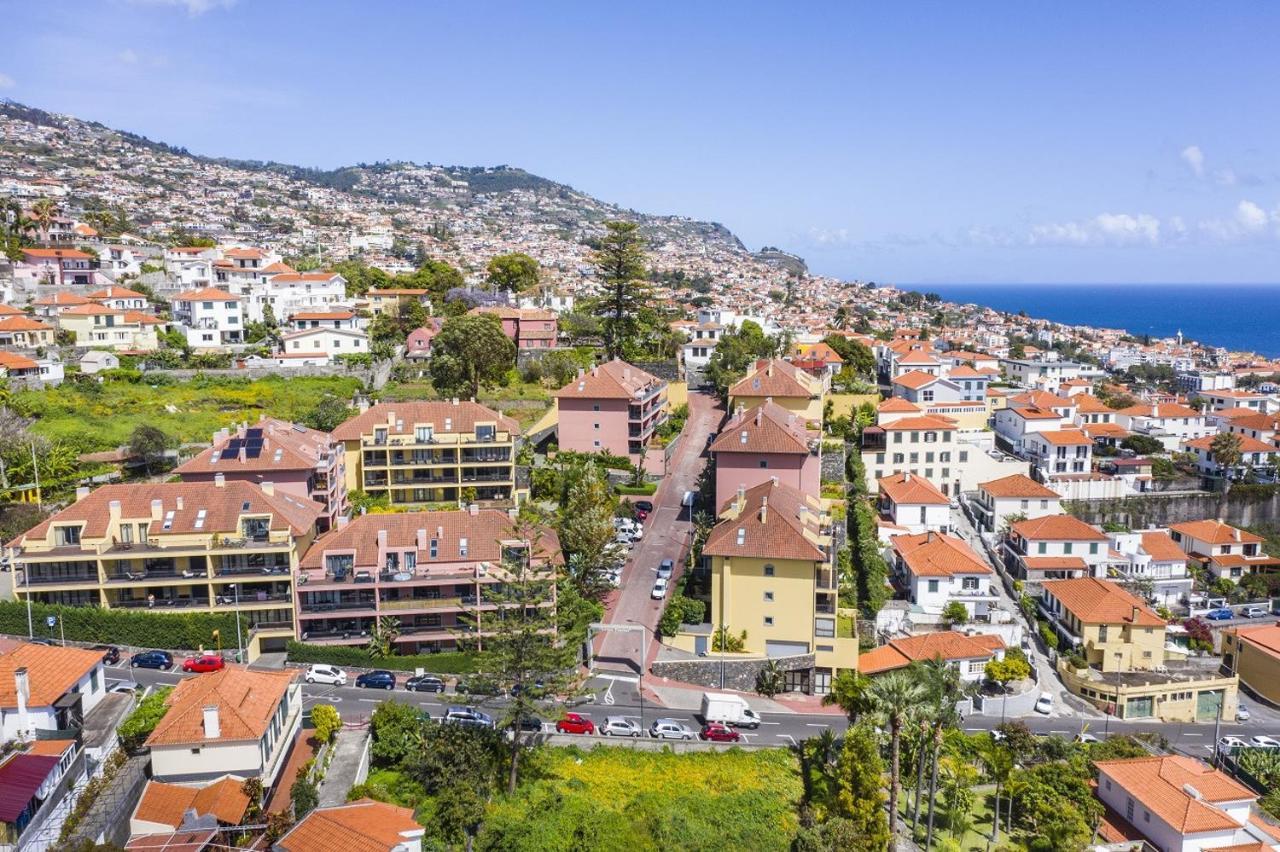 Апартаменти Living Funchal By Madeira Sun Travel Екстер'єр фото