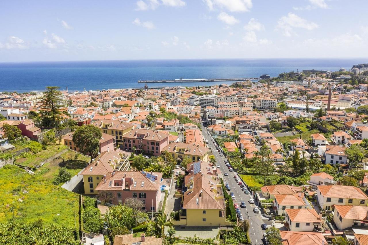 Апартаменти Living Funchal By Madeira Sun Travel Екстер'єр фото